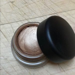 MAC Pro Longwear Paint Pot - Indianwood